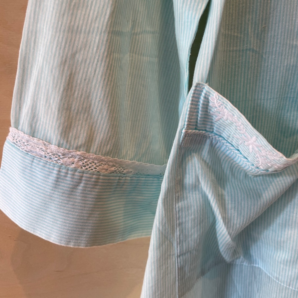 Vanity Fair long Cotton Robe - Picture 6 of 9